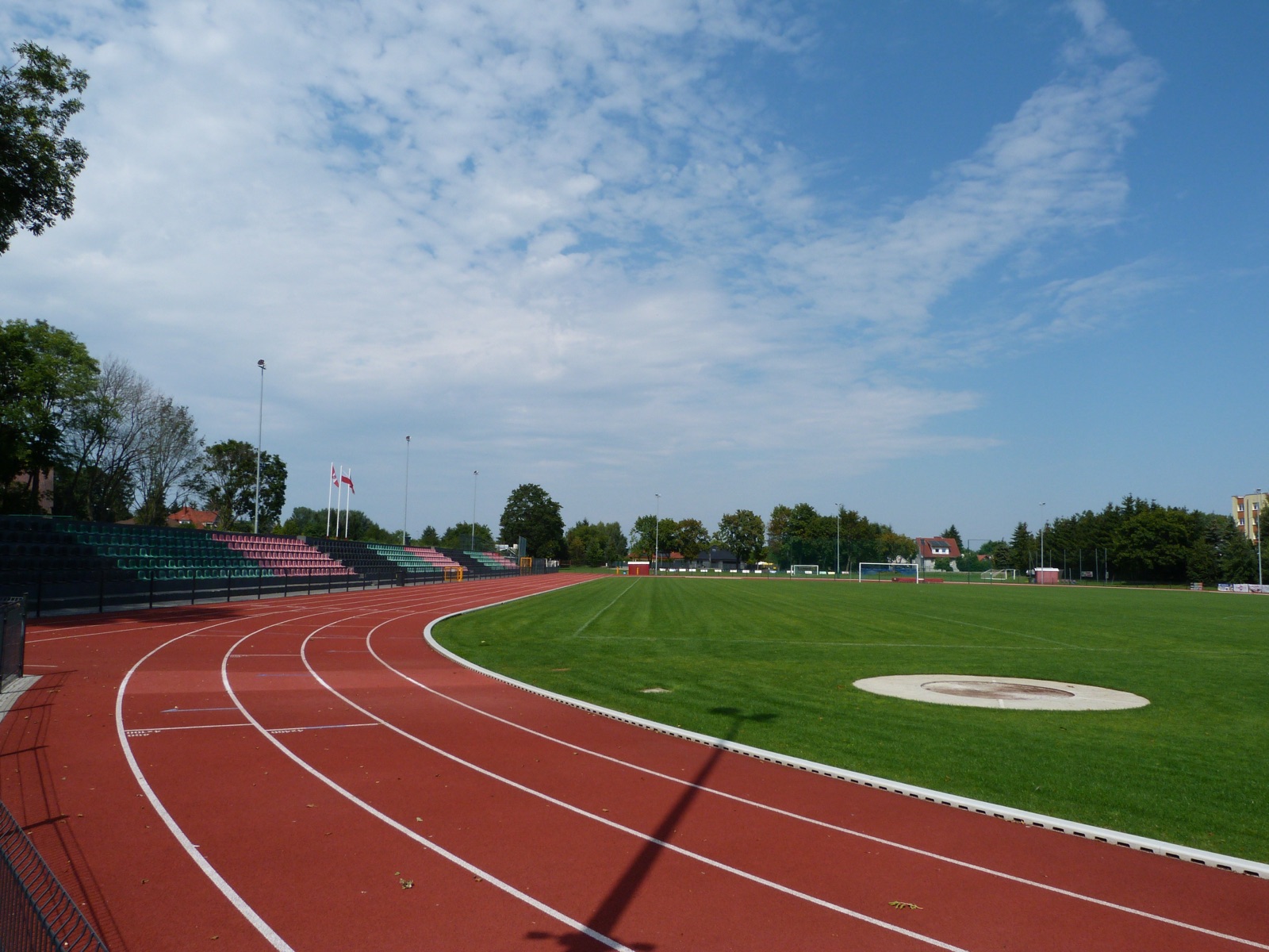 Myślibórz stadium – nearby amenities